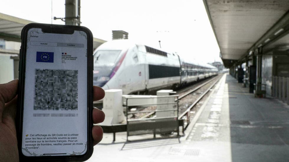 偽の健康パスの追跡が強化されている