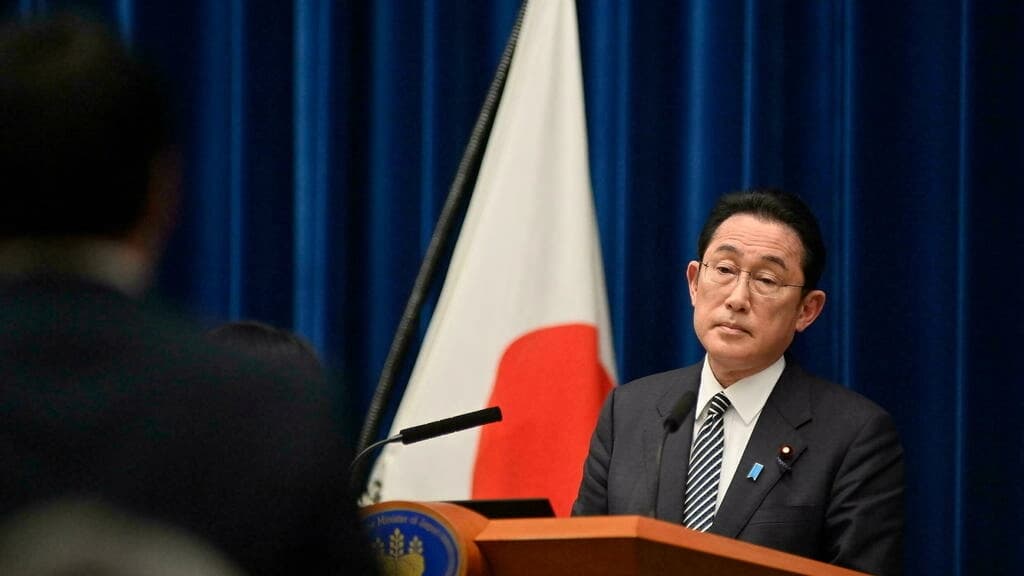 Covid-19:日本、国境での入国制限を若干緩和