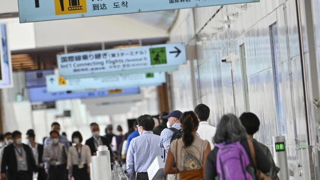 日本のCovid-19:2年後、東京は外国人観光客に国境を再開する