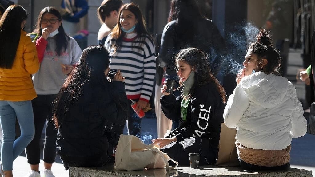 世界の失業中の若者の数は、コロナウイルスのパンデミック以前よりも高いままです