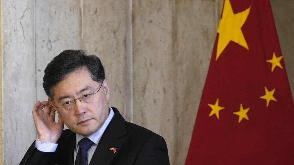 中国外相の不可解な解任