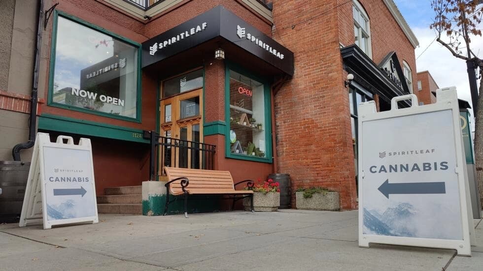 5年間の合法化の後、カナダの大麻は減少しつつあります