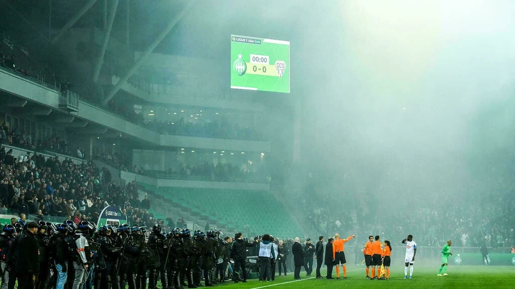 サッカー image